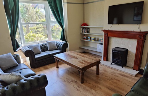 Sheringham Maison | The Halt, Sheringham - 2xcar spaces Family and dog friendly, close to the beach.