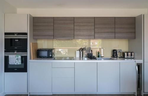 Frognal and Fitzjohns Appartement | The Hampstead Hideout - Glamorous 3BDR Flat with Balcony