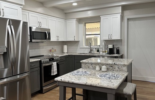 Sebring Maison | The Happy House, a quaint, fully remodeled home.