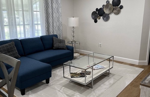 Sebring Maison | The Happy House, a quaint, fully remodeled home.