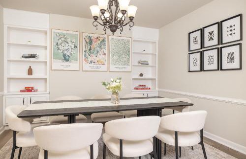 North San Antonio - SAT Maison | The Haven at Castle Hills 5 Bedroom Retreat San Antonio