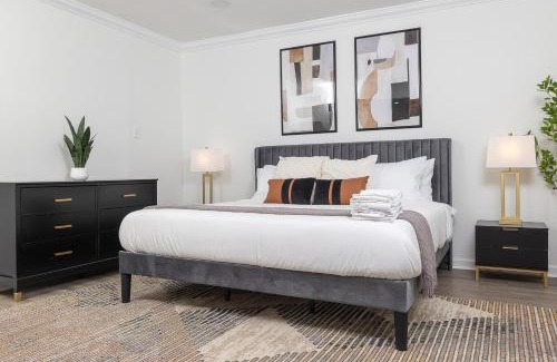 North San Antonio - SAT Maison | The Haven at Castle Hills 5 Bedroom Retreat San Antonio