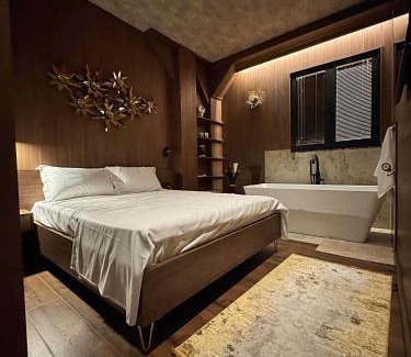 Tirana Hôtel | The HH Point