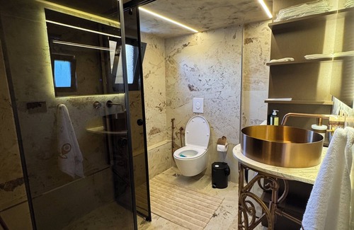 Tirana Hôtel | The HH Point