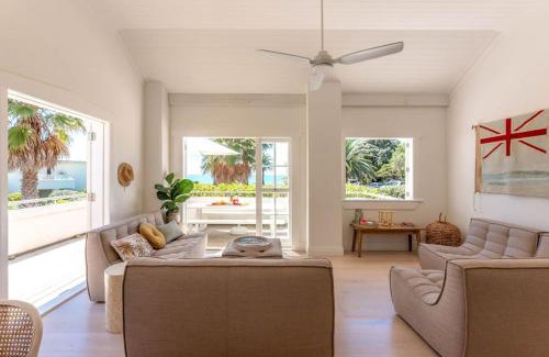 Onetangi Maison | The Hibiscus - Coast & Country