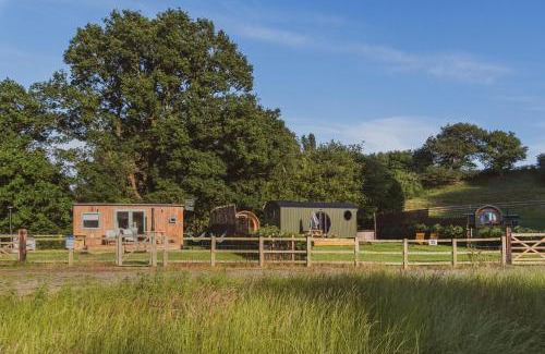 Warminster Autre | The Hideaway at Hidden Wood Glamping