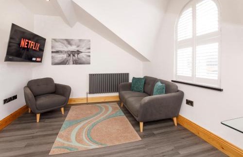 York Appartement | The Hideaway At The Lawrence Apartments