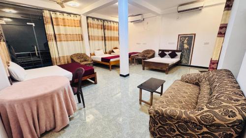 Uppuveli Appartement | The Hideaway Haven
