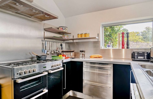Lydney Maison | The Hidey Hole - Trois Chambres Maison, Couchages 6