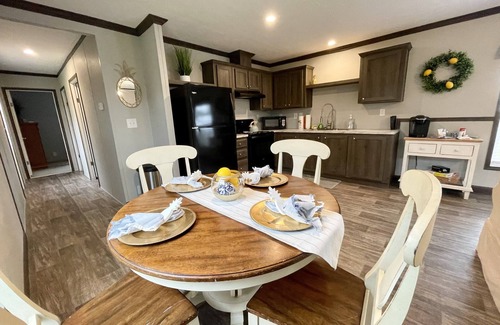 Harkers Island Maison | The High Tider Retreat + RV Hookup