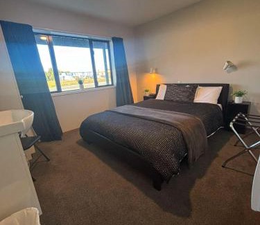 Harewood Hôtel | The Highway Inn