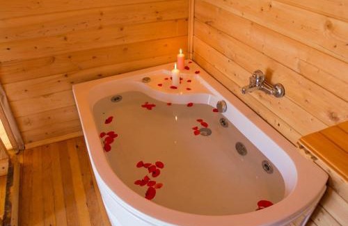 Cirali Chalet De Ski | The Hill Glamping Çıralı