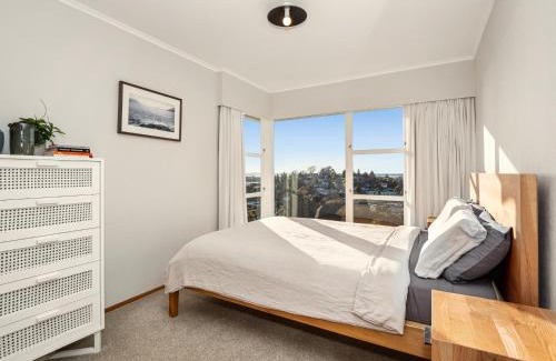 Tauranga Maison | The Hilltop Hideaway