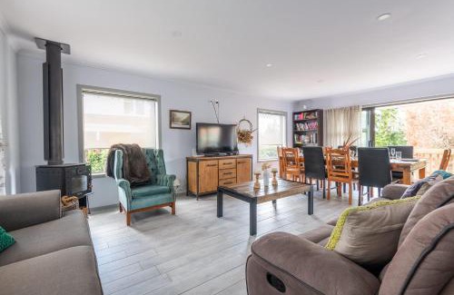 Lynmore Maison | The Hiltons