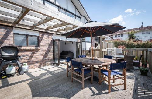 Lynmore Maison | The Hiltons