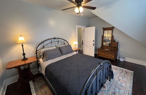 Ponca City Maison | The Historic Barnes House