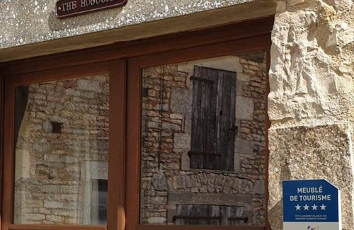 La Chevrerie Cottage | The Hobogîte: 4-Star Gite en Pierre, Exclusivité Piscine Chauffée, 4000m2 Jardin