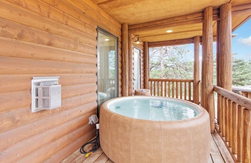 Allenspark Cabine | The Hogan #2 - A Pathways Ranch Original