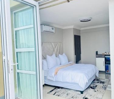 Kosmos Maison | The Holiday House Harties