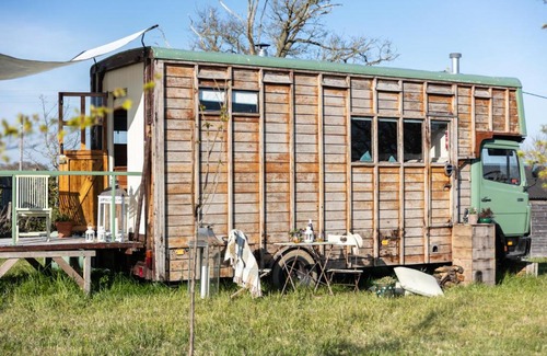 Trowbridge Autre | The Hoot Romantic Glamping