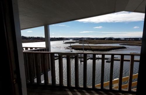 Gloucester Hôtel | The Hotel at Cape Ann Marina