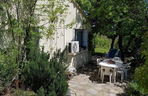 Notre-Dame-de-Londres Maison | "La Maison sur la colline, face au Pic Saint Loup"