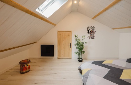 Parigne-lʼEveque Lit Et Petit-Déjeuner | The house is located 7kms from the 24h circuit