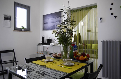 Polignano a Mare Maison | La maison est meublée avec goût dans un style moderne