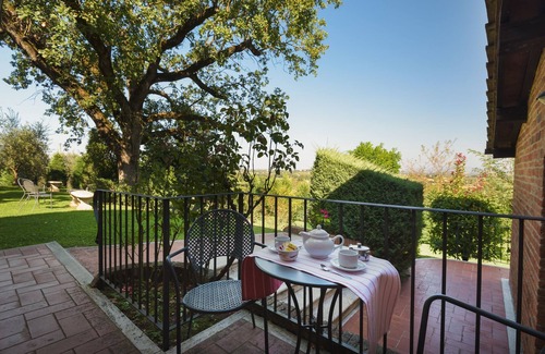 Acquaviva Appartement | The House of Oaks - Pratino