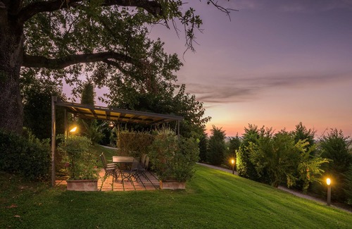 Acquaviva Appartement | The House of Oaks - Pratino