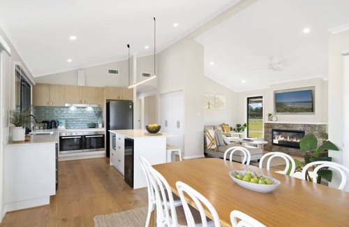 Broke Maison | The House @ The Charles at Broke Hunter Valley Luxury