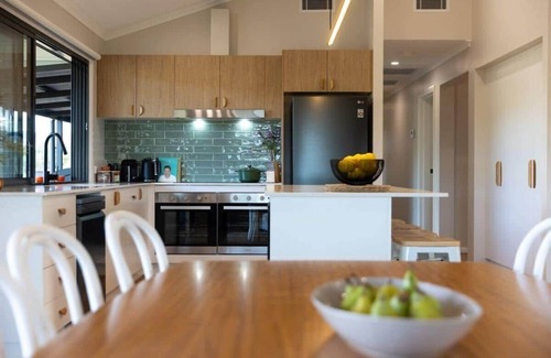 Broke Maison | The House @ The Charles at Broke Hunter Valley Luxury