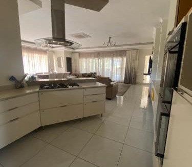 Hazyview Maison | The House
