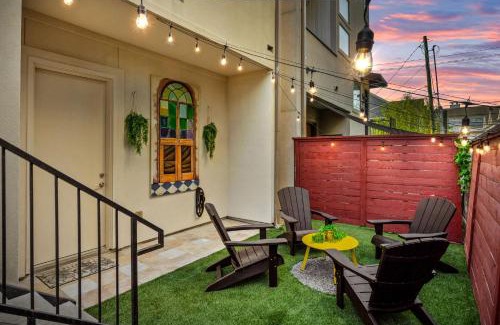 Riverside Terrace Villa | The Houston Villa - 2Qn+1King -MedCenter NRG ZOO