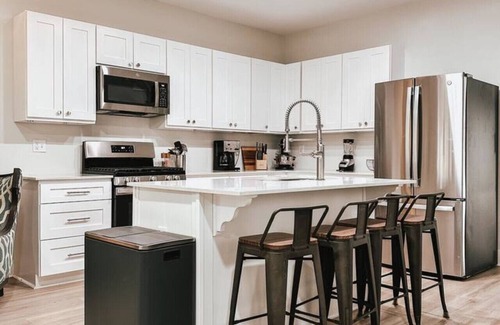 North Charleston Maison | The Hugo Hideout~Spacious 3br/2.5ba N. Chs home