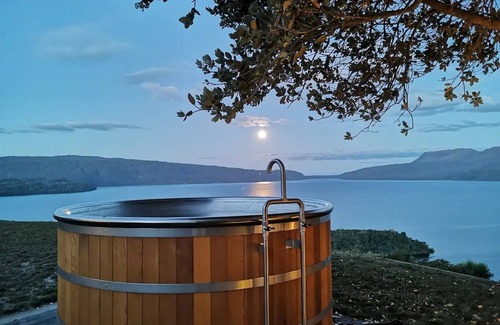 Lake Tarawera Maison | ~ the hunting huts~ a fresh take on the kiwi bach, perfect for 2 - 12 guests!