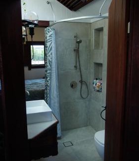 Whitianga Maison | The Hut 56
