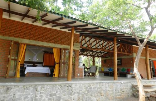 Karuwalagaswewa Cabine | The Ibis - Wilpattu