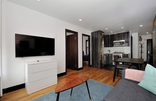 Peter Cooper Village Appartement | Murray Hill 2 BED 1 BATH - Unique LAYOUT - Canapé-lit - Sleep 6 - CORPORATE APT