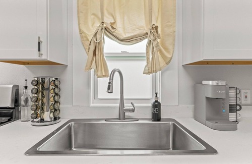 South Pensacola Maison | The Indigo. Cozy family cottage