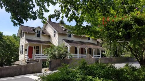 Montchanin Hôtel | The Inn at Montchanin Village & Spa