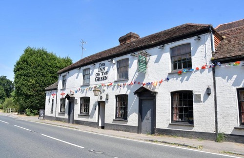 Ockley Hôtel | The Inn On The Green