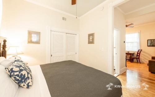 Historic Seaport Appartement | The Island Suite at KW Vacation
