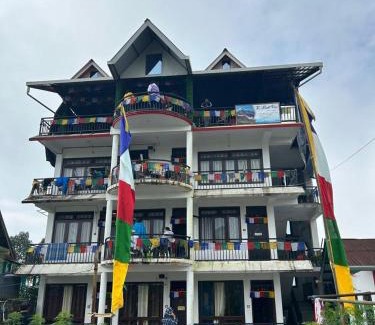 Rishop Maison | The Jasmit Mount View Homestay
