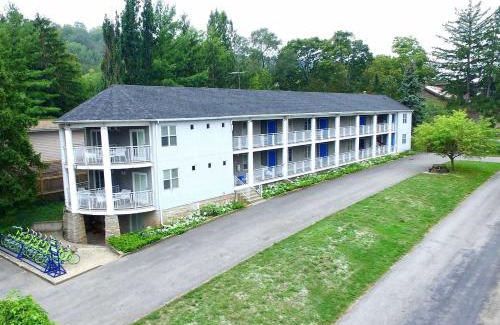 Queenston Hôtel | The Kent Motel