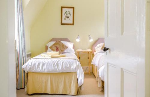 Ballater Maison | The Knock