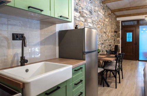 Kanalia Maison | The Lake House Angeliki