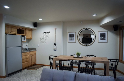 Eatonville Maison | The Lake House - Lakefront stay with Sauna and Hot Tub! 5 star living and views!