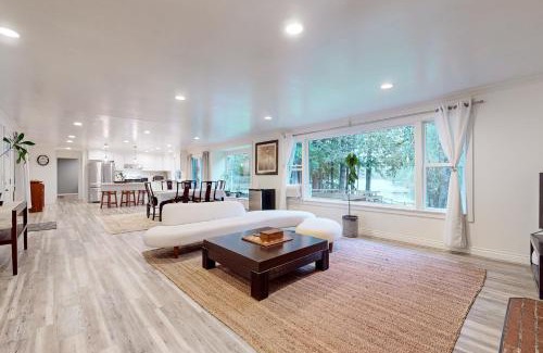 Snoqualmie Maison | The Lake's Hidden Gem