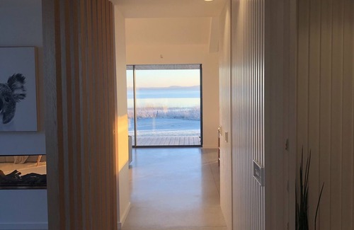 Dromaan Maison | The Lakehouse - County Clare Ireland